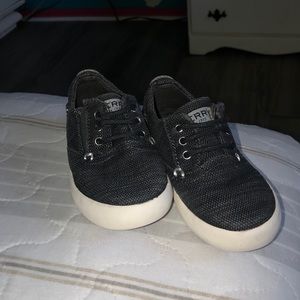 Boy’s Toddler Sperry shoes